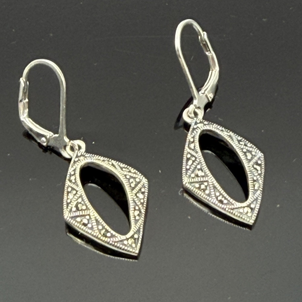 Sterling SIlver 925 Marcasite Geometric Oval Diamond Shaped Drop Earrings